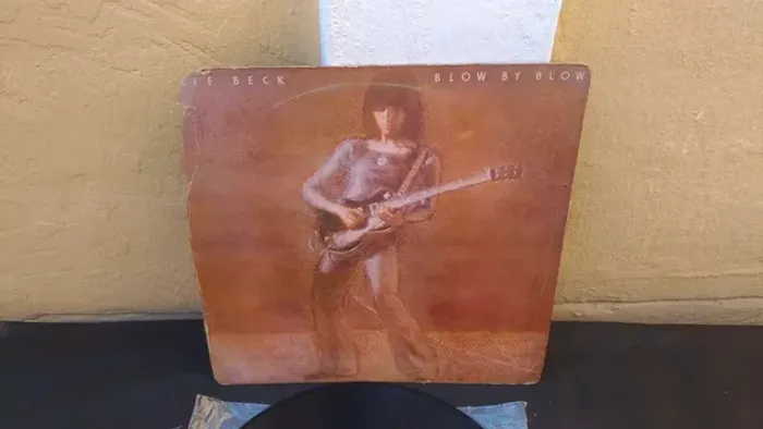 Jeff Beck Lp disco de vinil, 2u., originais, envio a qualquer localidade. E outros.