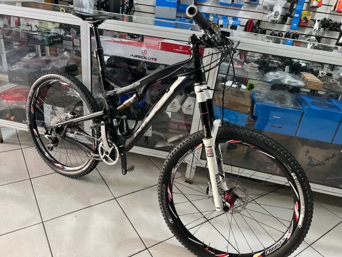 Bicicleta intense Carbon 27.5 M