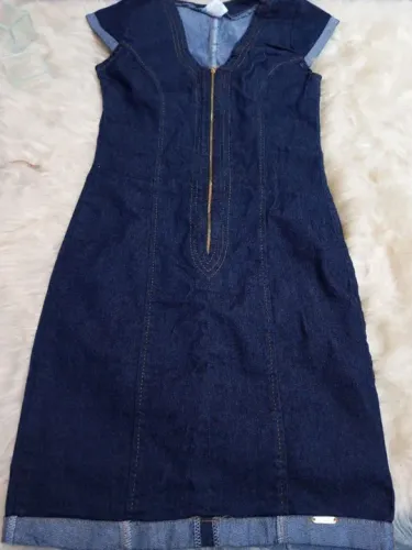 Vestidos jeans tamanhos variados