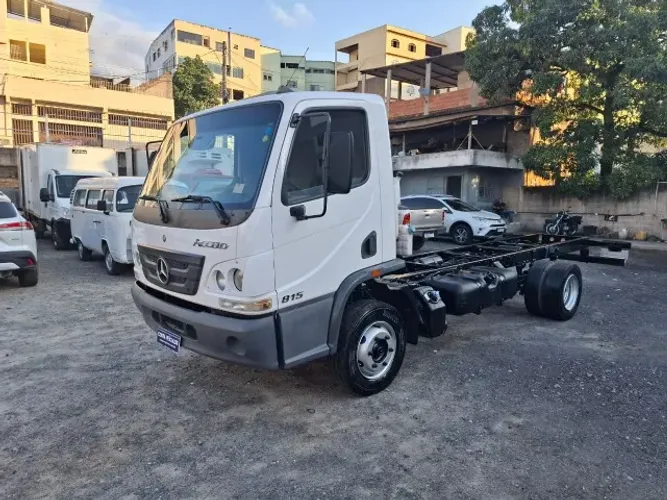 Mercedez Benz Accelo 815 2018