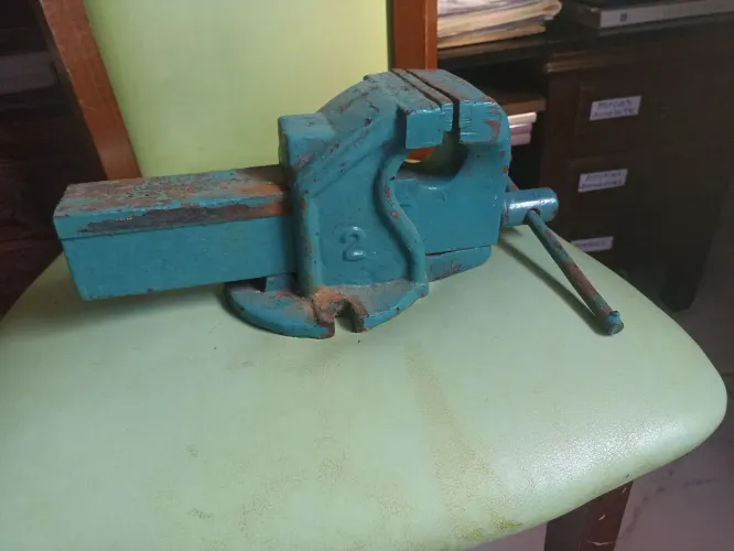 Morsa de Bancada
