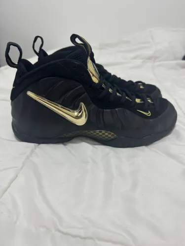 [39] Tênis Nike Air Foamposite Pro (Black Metallic Gold) Original TAM. 39 BR