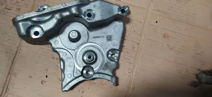 Suporte da correia dentada Toro diesel  55265519