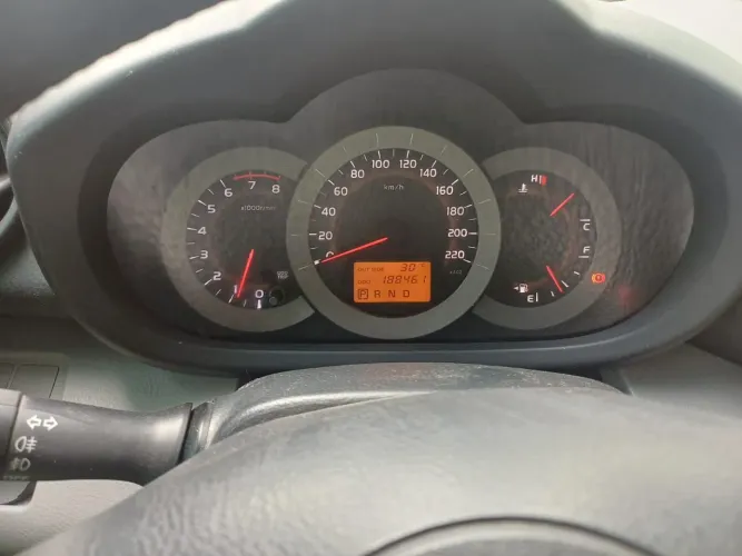 Toyota RAV4 2.4 4X4 16V 170cv Aut. 2008