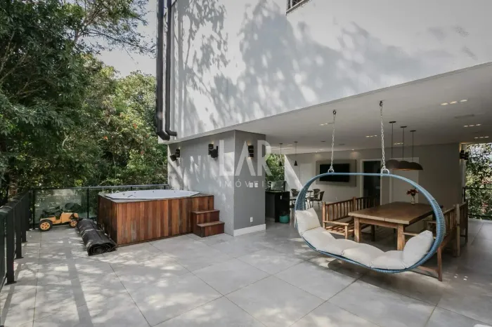Casa em Condomínio à venda, 4 quartos, 4 suítes, 3 vagas, Bosque Residencial do Jambreiro