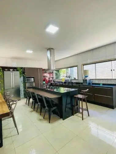 Casa térrea no Cond. Rio Madeira