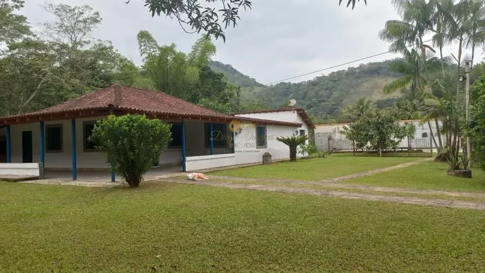 Sítio para Venda em Guapimirim, Parada Modelo, 6 dormitórios, 6 banheiros, 10 vagas