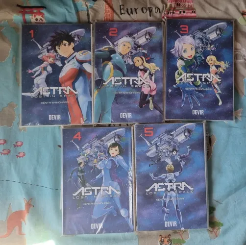 Mangá Astra Lost in Space Vol. 1 - 5 - Completo