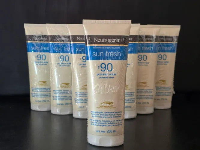 Protetor Solar FPS 90 Neutrogena Sun Fresh  - 200ml