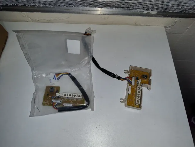 Placa receptora piso teto Fujitsu