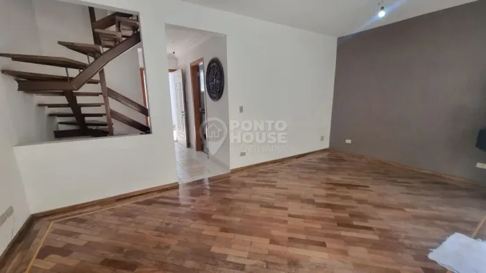 Casa em condomínio à venda na Vila das Mercês 3 dormitórios e 2 vagas de garagem