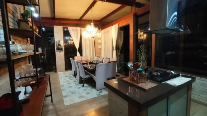 Vargem Grande, 2 belissimas casas, alto padrao, energia solar, cachoeira