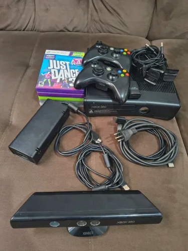 Vendo Xbox 360 Completo