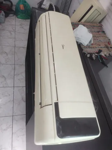 Evaporadora 22.000 BTUs fria