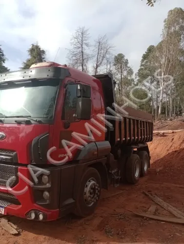 FORD CARGO 2842 ANO 2013 CAÇAMBA 10M³