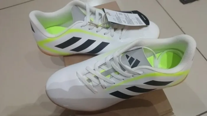 Chuteira Salão Adidas Original Nova