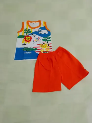 Conjunto Infantil Menino - Camiseta e Bermuda - Tamanho G