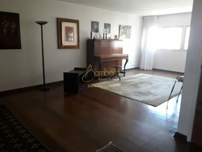CAMPO BELO - 4 (quatro) quartos sendo 1 suíte - 182m² área útil