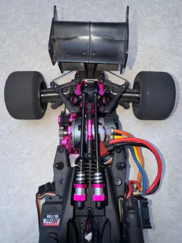 Automodelo Formulinha Sakura FGX com MUITAS peças