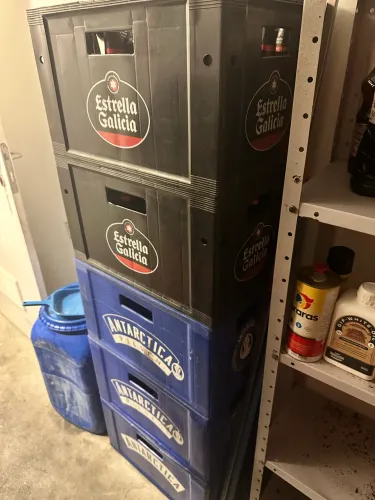 Engradado de cerveja 600ml com os cascos