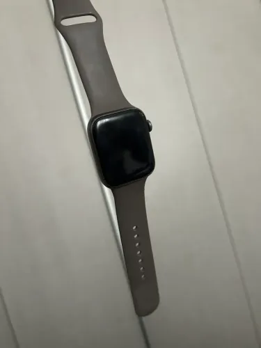 Apple Watch Series 5 (GPS) 44mm
