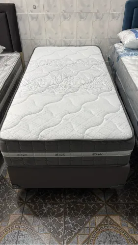 Cama box com colchão novo