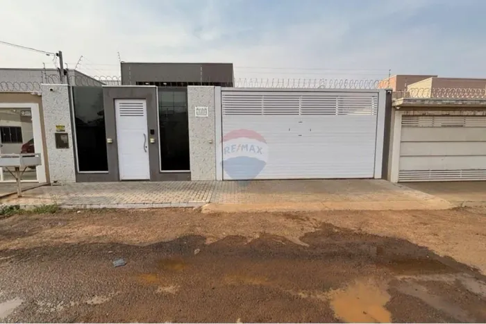 Casa dos Sonhos no Jardim Palmares: 3 Quartos e Piscina