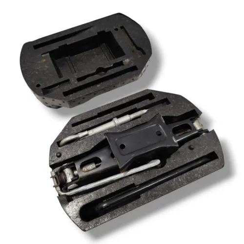 Kit Macaco Chave De Roda Peugeot 408 Griffe 1.6 Thp 2018