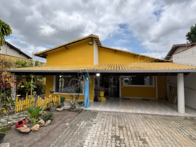 CASA ESPAÇOSA À VENDA NO BAIRRO SANTA ISABEL