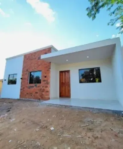 CASA SEM ENTRADA A VISTA, PRONTA PARA MORAR!!