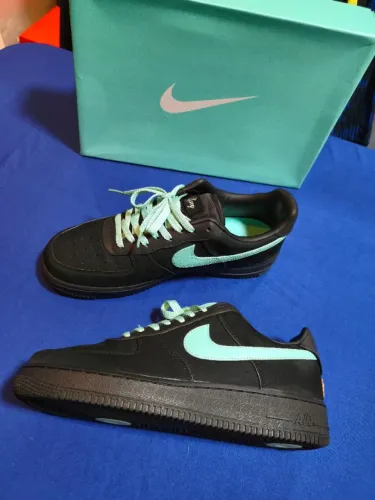 Tênis Tiffany Co x Nike Air Force 1 Low tam 41