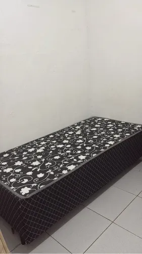 ? Cama Box Solteiro - Apenas 2 meses de uso