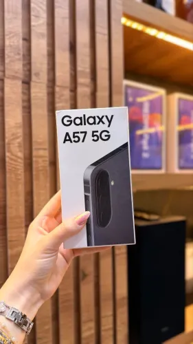 Samsung a57 128GB 8GB RAM LACRADO