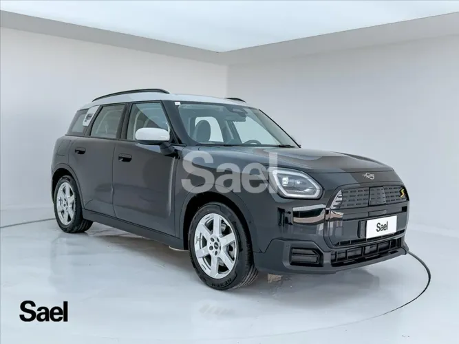 Mini Cooper SE Exclusive 3P (elétrico) 2025