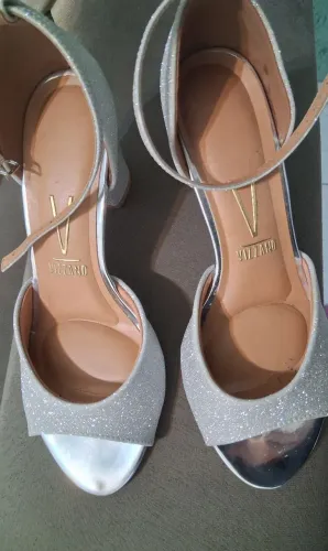 Sandália Tela Shine Paris/Metal Glamour Prata n° 37 Usado uma única vez