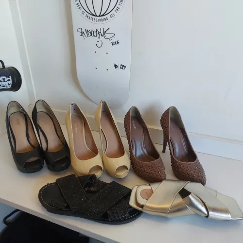 Sapatos e rasteiras tam 37
