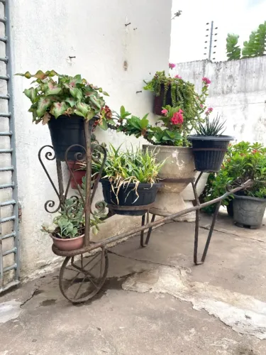 Suporte Floreira de Vasos de Plantas de Ferro