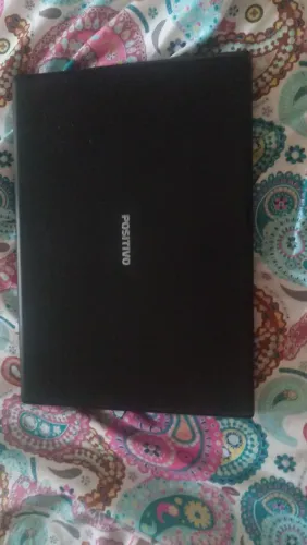 Notebook ótimo pra estudar e navegar na NET - Oportunidade por 200 reais com ssd512 gb