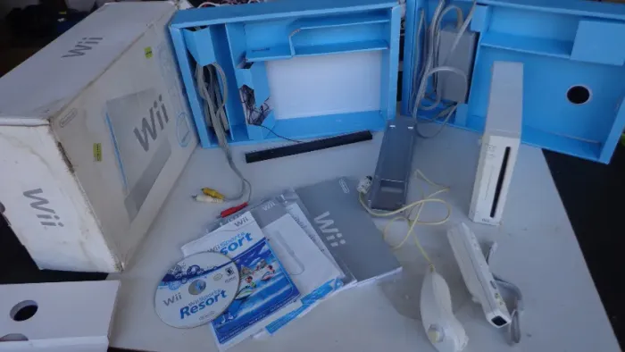Console Nintendo Wii Branco Com Caixa 1 Controle 1 Jogo (Usado)