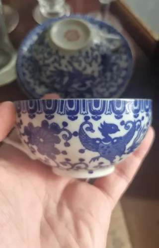 Par de Xícaras Antigas de Porcelana Japonesa Casca de Ovo - Estampa Fênix