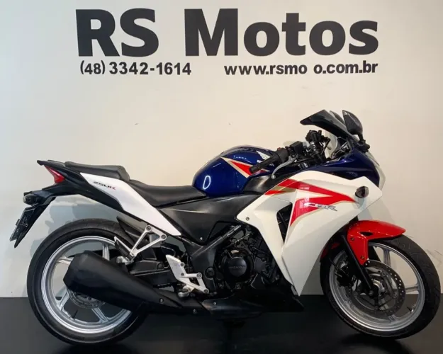CBR 250R