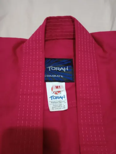 Kimono rosa infantil