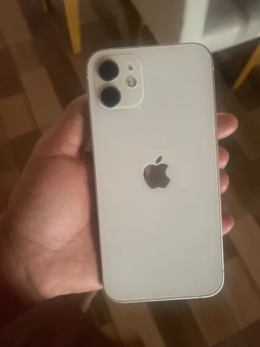 iPhone 12