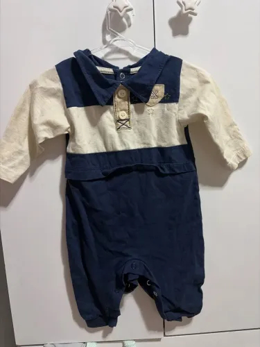 Macacão infantil 