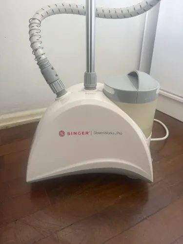 Vaporizador de roupa singer