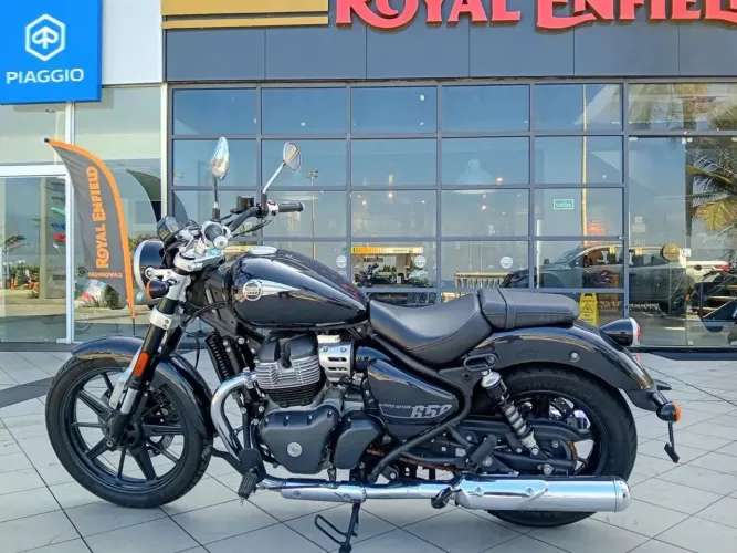 Super Meteor 650 Astral Black 2026 - WERLINSON