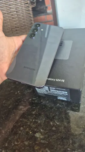 Samsung galaxy s24fe RETIRADA DE PEÇAS