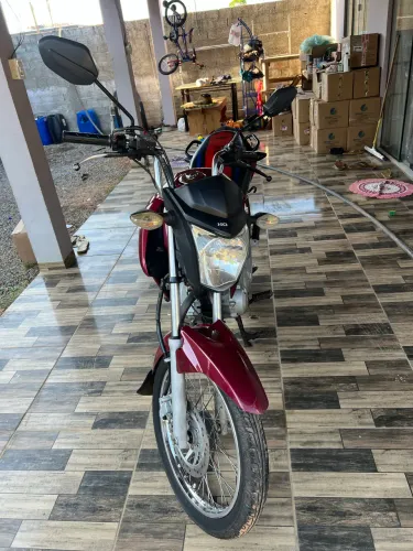 VENDE - SE ESTA MOTO