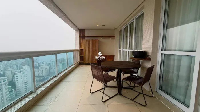 Apartamento para aluguel no Aparecida em Santos.