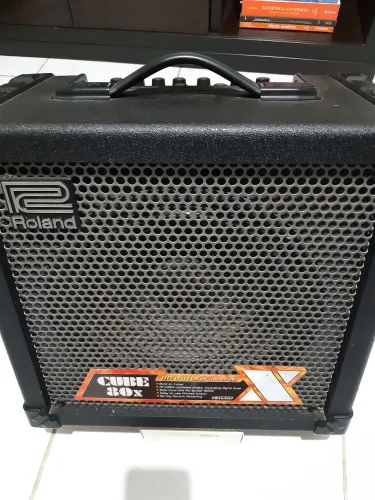 Amplificador Roland Cube 80x 